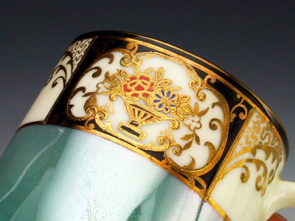 オールドノリタケ・金盛上ラスター彩花籠紋図 C&S