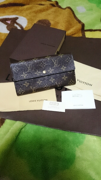 ルイヴィトン ファスナー長財布正規品 6枚カード 大人気美品！！