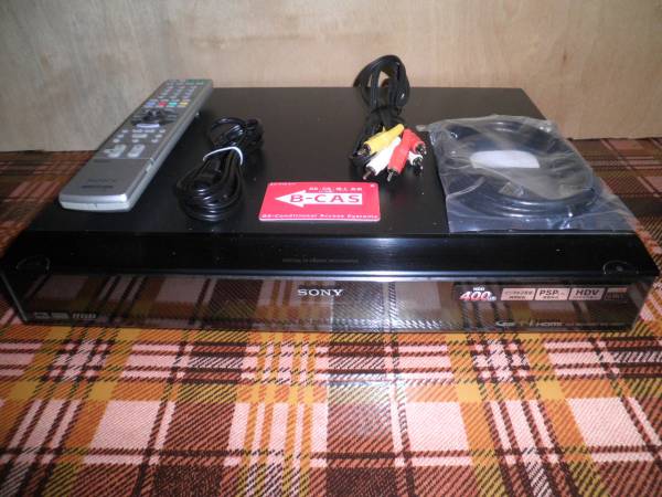 SONY DVDレコーダー RDZ-D900A W録 400GB 動作品 リモコン HDMI スゴ録