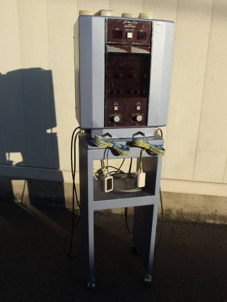 低周波治療器 キセノン550 Xe-non550 日本医広 中古品