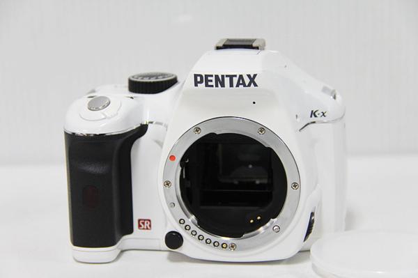 □PENTAX ペンタックス K-x 18-55mm レンズキット ホワイト 良品