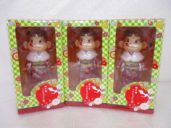 未開封 ペコちゃんセット 不二家 2017晴れ着ペコちゃん人形[梱0.5]