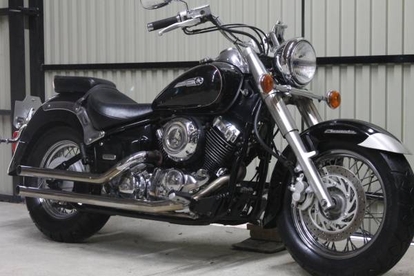 必見 人気のブラック ドラッグスター400クラシック ほぼノーマル ぷちカスタム まだまだ元気