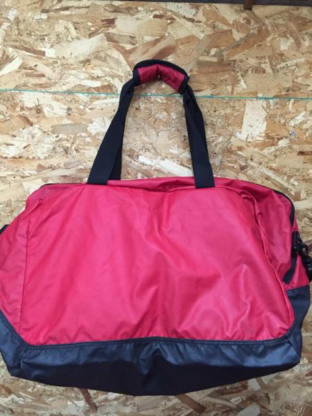 ◎JORDAN　23　ジョーダン ボストンバッグ　カバン　鞄　赤