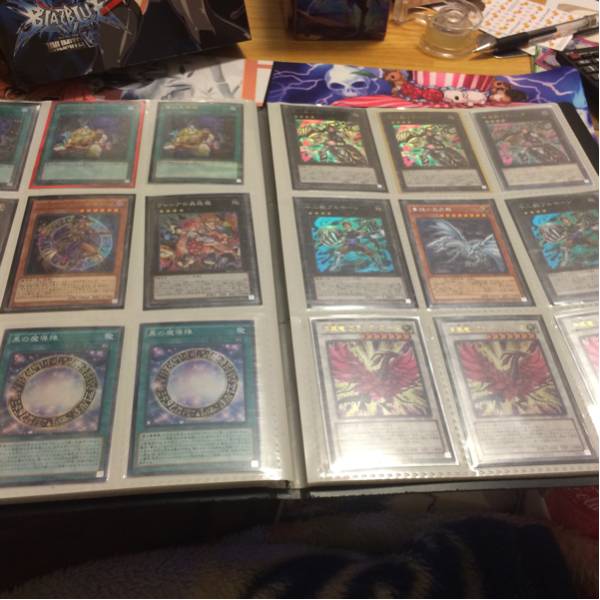 遊戯王カード プレイマット 大量まとめ売り スリーブなど - メルカリ