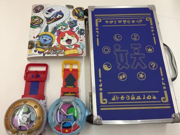 DX妖怪ウォッチ　妖怪メダル　大量まとめ売り　本体 歴代DX妖怪ウォッチ＆メダル大量まとめ売り izu◇中古まとめ売り！◇DX