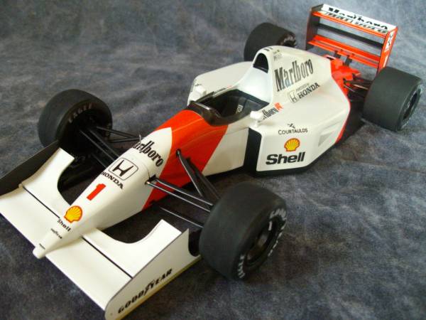 1/20 タミヤ マクラーレンホンダMP4/7　完成品　A・セナ仕様　送料半額