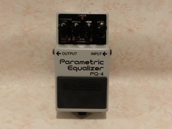 中古：BOSS＊ PQ-4＊パラメトリックイコライザー_1
