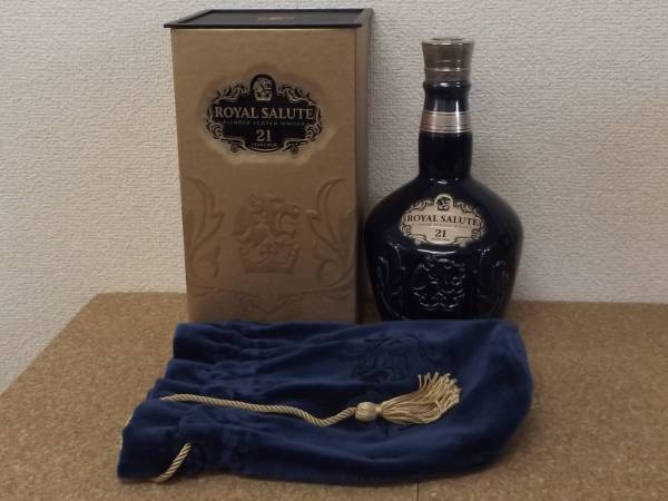 【未開封箱付】ロイヤルサルート 21年 陶器 700ml 21年 ロイヤルサルート SALUTE 700ml ROYAL シグネチャーブレンド 未開
