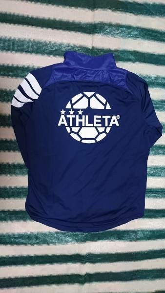 新品未使用 ATHLETAトレーニングジャージセットアップ ブルー Ｍ (かんたん決済扱っていません)