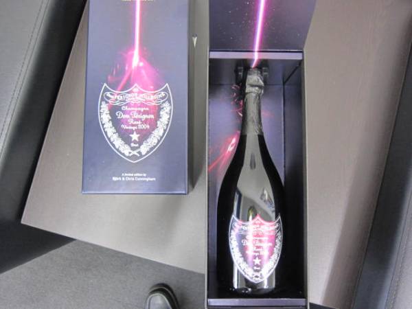 陽*ん様 ドン・ペリニヨン ロゼ P2 2000 年 1500ml　※空ビン、専 陽*ん様 ドン・ペリニヨン ロゼ P2 2000 年 1500ml ※空ビン、専 ドン・