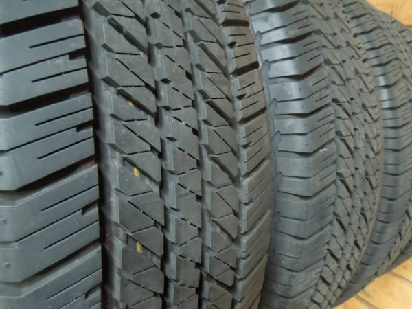 トヨタ・FJクルーザー純正タイヤ4本セット☆265/70R17☆タイヤ溝9分山