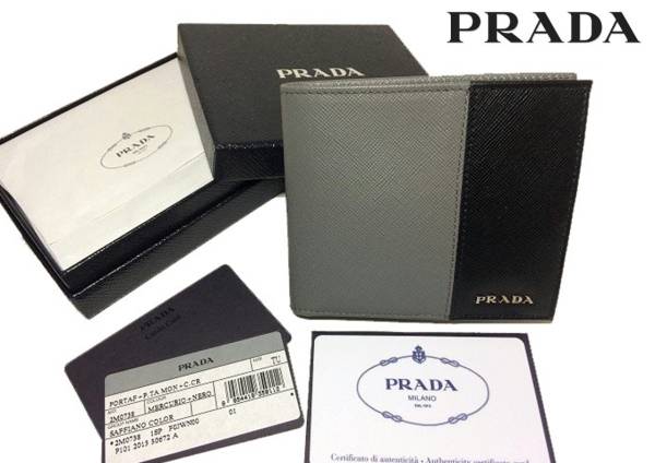 1円スタート★新品★【鑑定済】プラダ PRADA レザー 小銭入付き 二つ折り財布★サフィアーノ 2MO738★人気モデル！