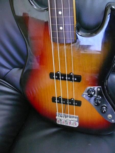 FENDER JAPAN JB62 FL フレットレス ジャズベ