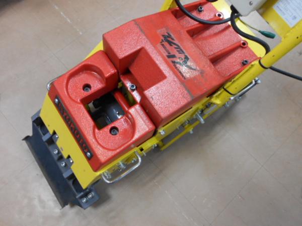昭和レトロ　美品 超貴重!!】中古美品 極東 超強力床シート剥がし機 ハードペッカー HK-2