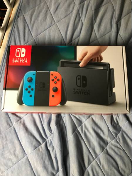 新品未開封　ニンテンドースイッチ ネオンブルー＆ネオンレッド 即決で送料無料_1