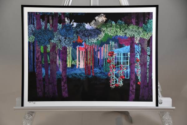 [チャリティ] イラストレーター Przemek Sobockiさん制作 「In to the Forest」 額装入り rfp1102_2