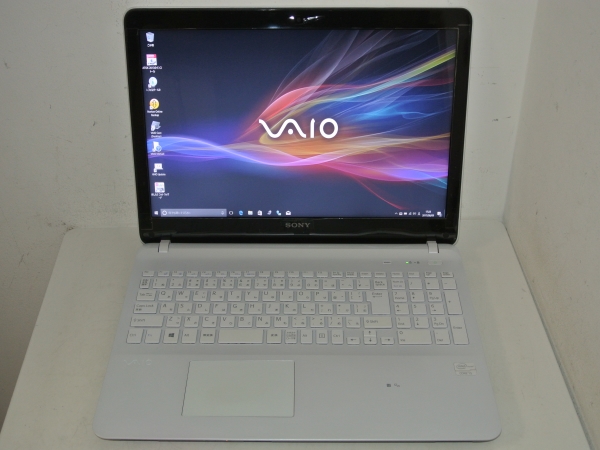 SONY VAIO Fit 15E SVF15218CJW Core i5 3337U(Ivy Bridge)/8GB/1TB/BD 