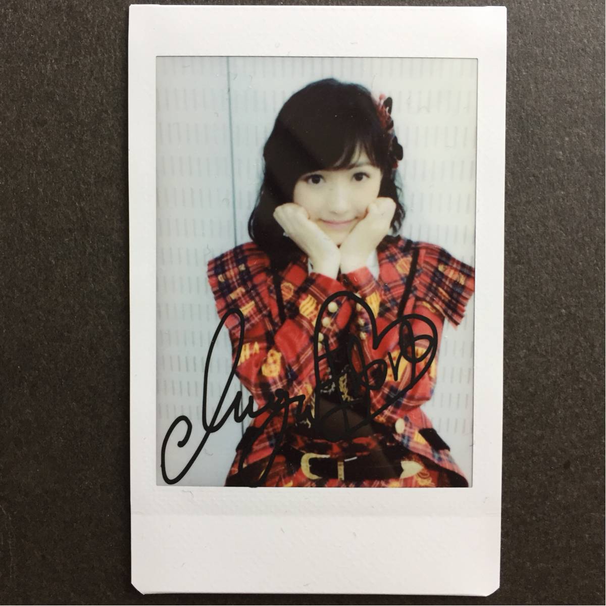 AKB48 渡辺麻友 直筆 サイン チェキ 写真(渡辺麻友)｜売買された 