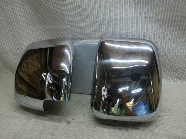 ★☆２００　ハイエース　ＤＸ　用　メッキドアミラーカバー☆★