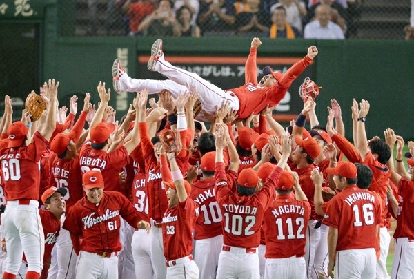 広島vsヤクルト 9/16(土)☆内野自由席☆大人(高校生以上)☆1枚_3