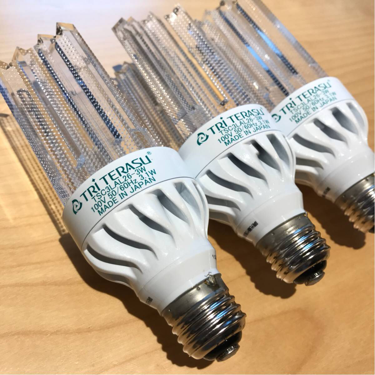 3本セット☆ トライテラス スマートシャンデリア 電球色3w 口金26E TRI TERASU_1