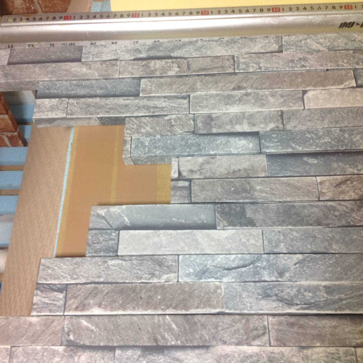 処分品 インテリア断熱壁紙ボード 飾り用 7本 Re 2609 サンゲツ Diy 断熱材にのり付き壁紙を張り付け加工品の質問一覧