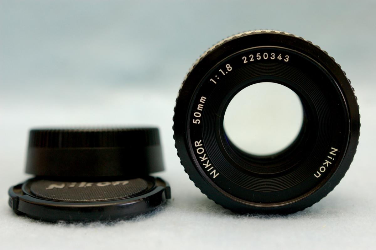 Nikon ニコン 純正 NIKKOR 50mm 薄型 単焦点レンズ 1:1.8 希少・綺麗