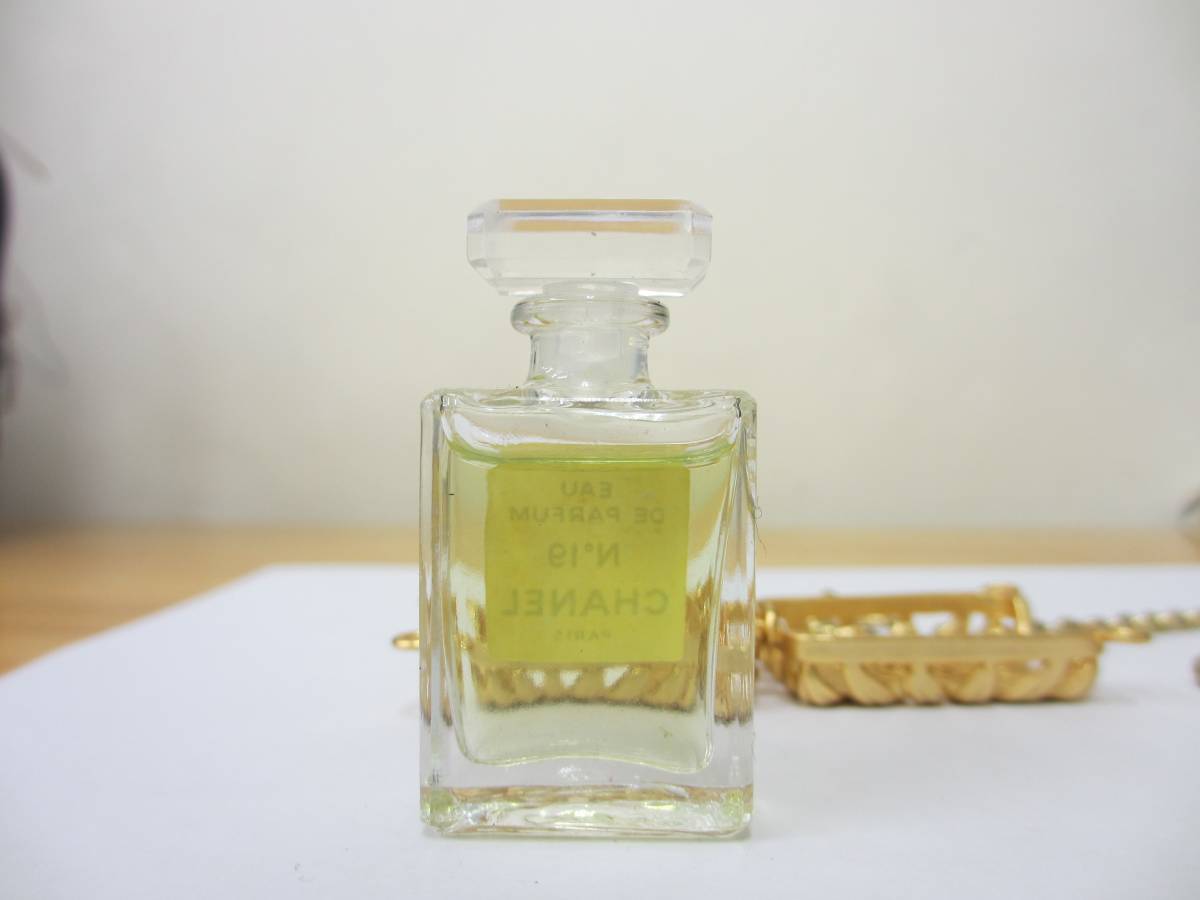 シャネル CHANEL N°19 オードパルファム オードトワレ 0 50mlの通販 SP 