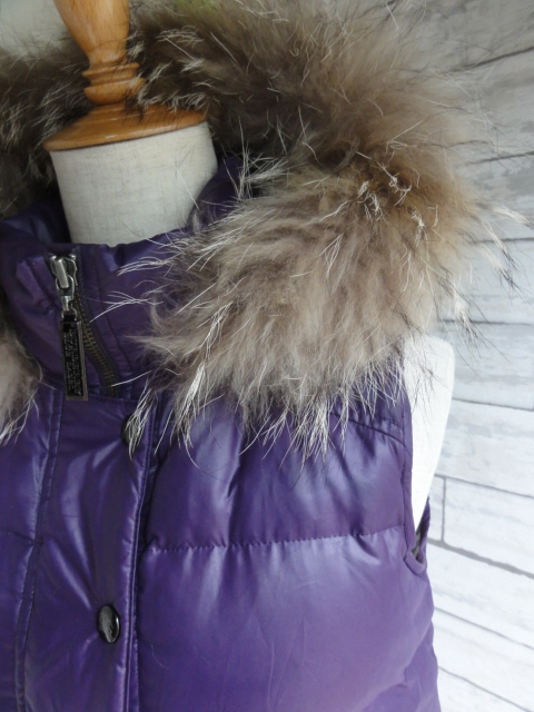 上質◆BURBERRY ブルーレーベル ダウンベスト 38 (M) フード ファー付き 裏地チェック BLUE LABEL 三陽商会（r10-3M