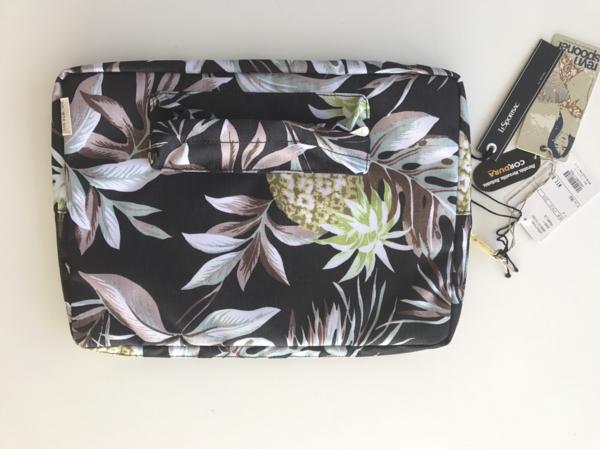 最終値下げ！■即決■新品 定価14040円 レスポートサック　LeSportsac　× レインスプーナー reyn spooner 限定コラボ クラッチバッグ