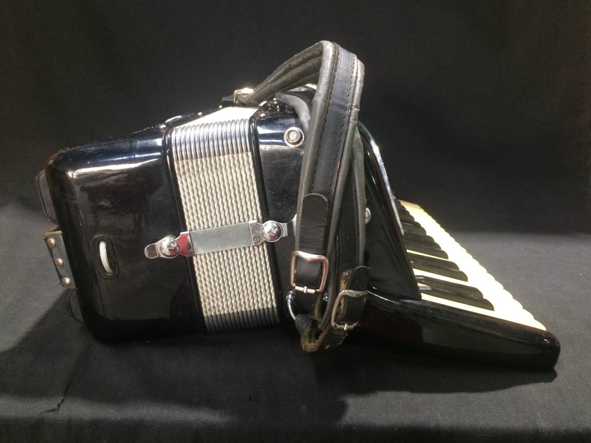 EXCELSIOR 302/S アコーディオン ケース付 イタリア製 エキセルシャー