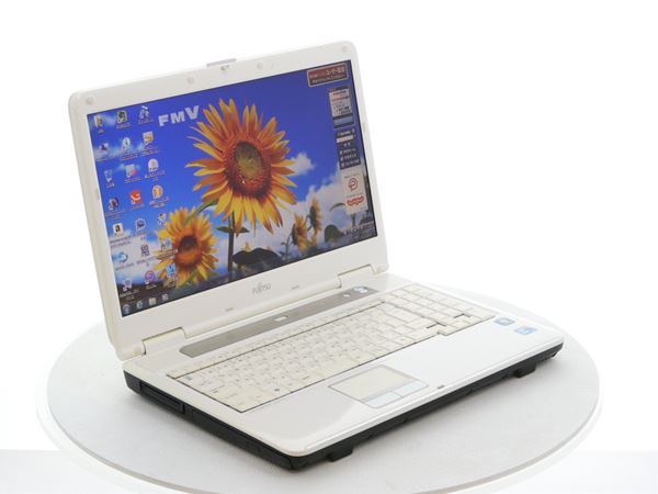 FUJITSU FMVA55DWC LIFEBOOK AH55/DC Win7 Core i5 480M 2.66GHz 4GB 640GB■現状品