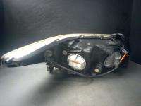 ストリーム DBA-RN6 左 ヘッドライト NH624P コイト 100-22652 33151-SMA-J01