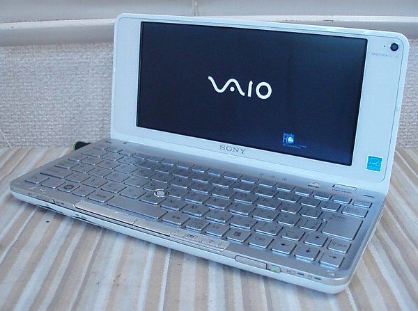 P type VGN-P80H VAIO - Japan 2GB RAM Z520 Intel red garnet Atom 