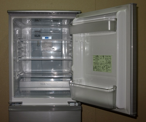SHARP 冷凍冷蔵庫 137L 2020年製