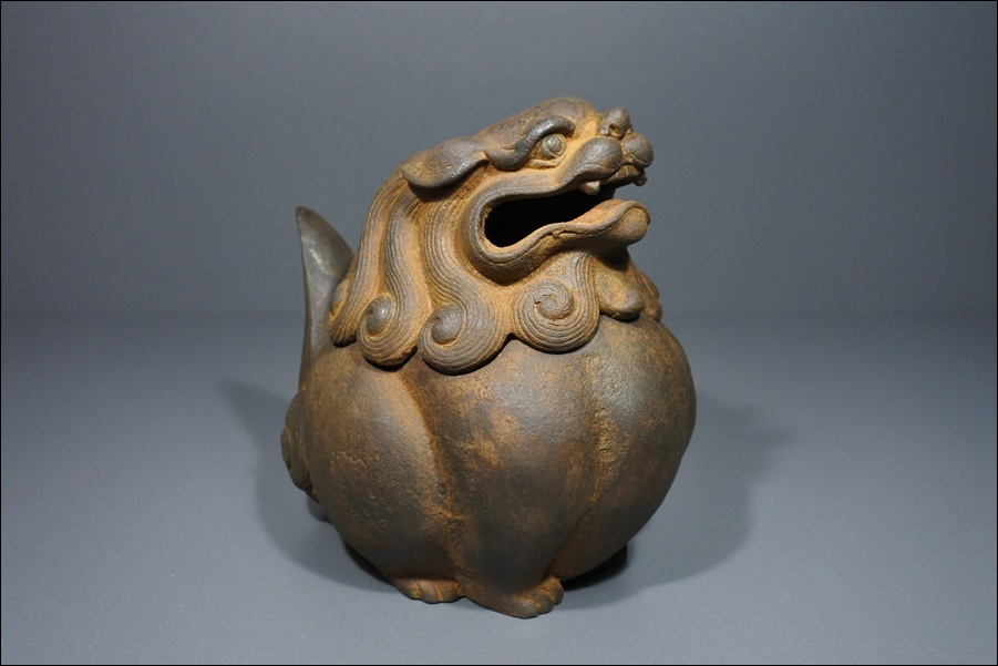 香炉 大明宣徳年製 三足 中国古玩 獅子 骨董 獣持手 八角