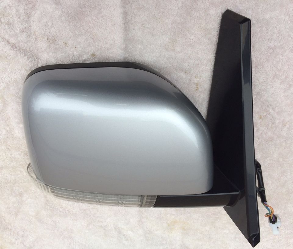 デリカD:5 CV5W 運転手側　右ドアミラー 動作確認済み キズ有り