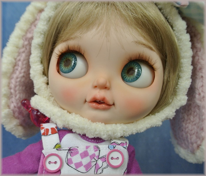 プチブライス ritta カスタムブライス、ウサギ帽子ちゃん。 ウサギ