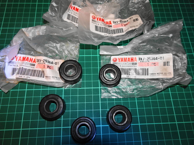 倉庫整理！TZR250R　SP　ＳＰＲ純正リヤスプロケットハブダンパーset！3XV　