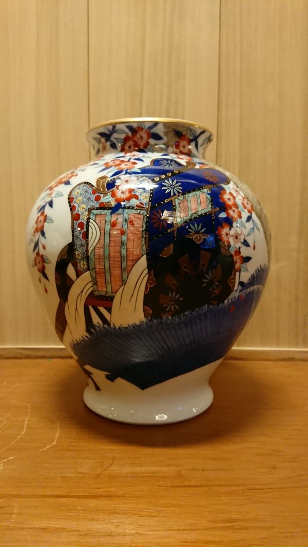 香蘭社 染錦 御所車 花瓶 12/1　16