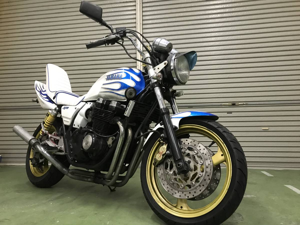 ヤマハ Xjr400 4hm H7年 1発始動 三段シート 青ファイヤーパターンペイント Rcリアサスペンションs Beetテール アップハンドル 251cc 400cc 売買されたオークション情報 Yahooの商品情報をアーカイブ公開 オークファン Aucfan Com