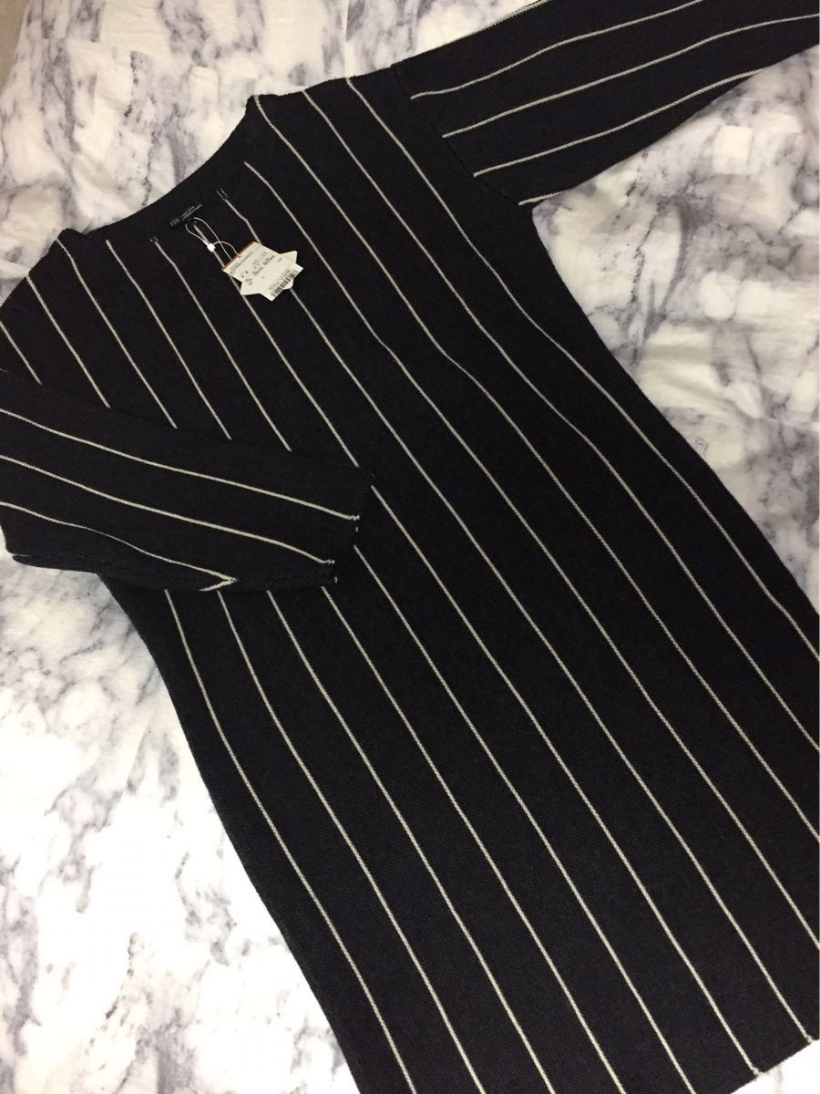 未使用タグ付き 23区 44 ニット ワンピース 毛100% ピンストライプ ダークグレー 13号 15号