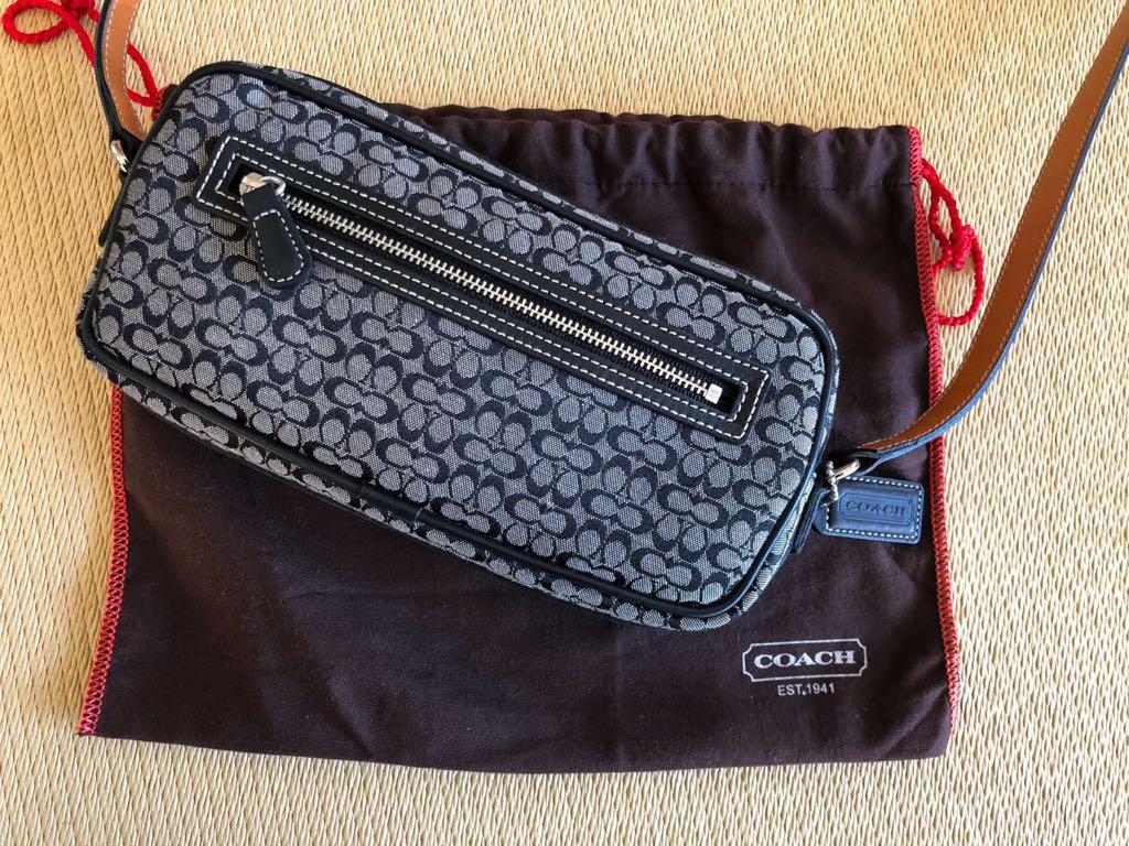 レディース 【極美品】COACH ホースアンドキャリッジ サドルバッグ 