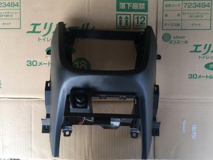 GDBインプレッサWRX-STI/限定車S202/ダッシュボードオーディオパネル/センターコンソール_1