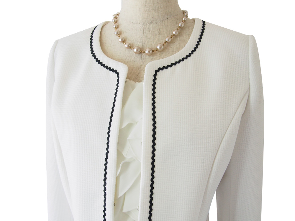 17号 LL ほんのり甘さの漂う ブレード使い 裾が揺らめく ウエストゴム入り スカート 入学式 ママスーツ 大きいサイズ レディース #BM058