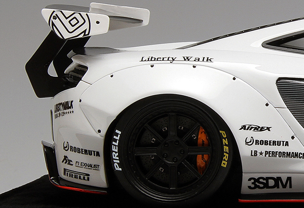 世界35台 LB正規品 Autobarn 1/18 マクラーレン Mclaren 650s Liberty