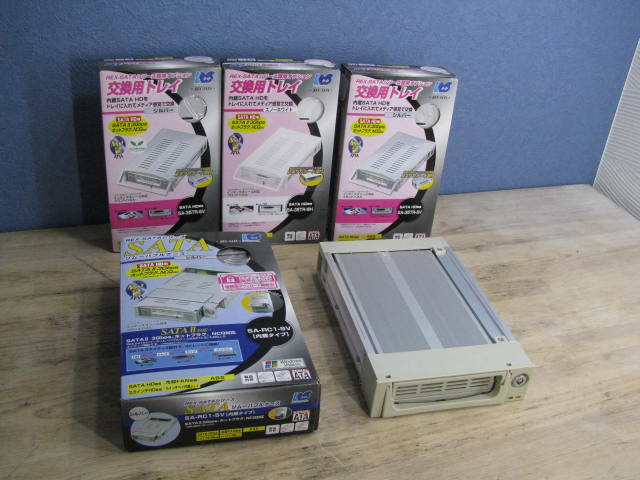 ジャンク M1562 / HDDケース / RATOC REX-SATAなど　計5個