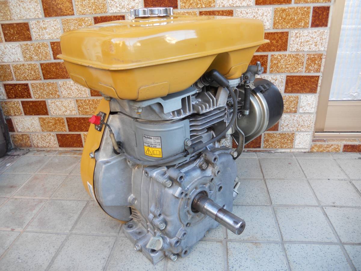 ロビン(富士重工)EY28D型7.5馬力4000rpm☆ガソリンエンジン☆始動確認 