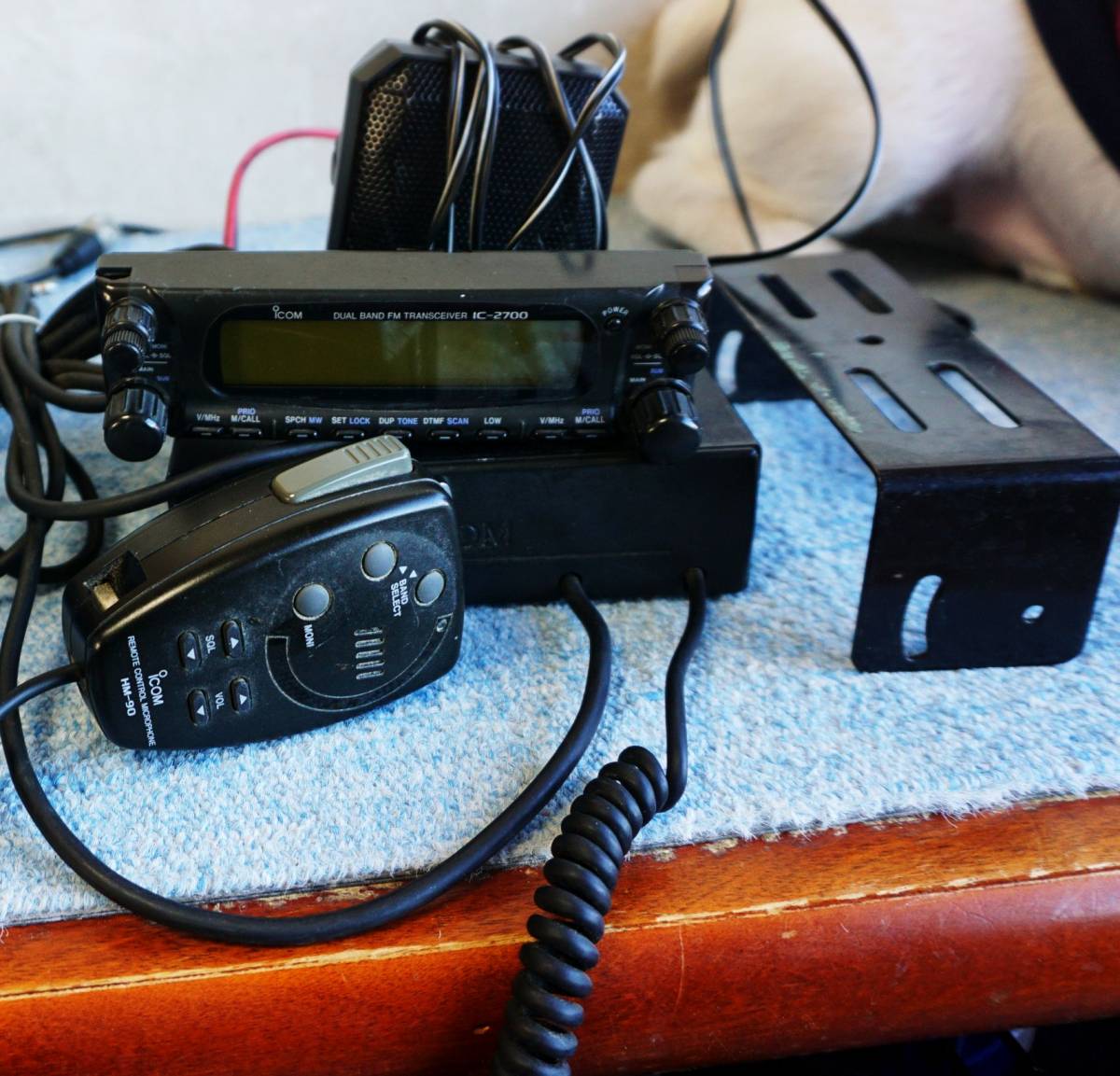 ICOM 　IC-2700D 430MHZ 144MHZ ハイパワー ☆アイコム(ICOM)IC-2700D 144/430ハイパワー、セパレート